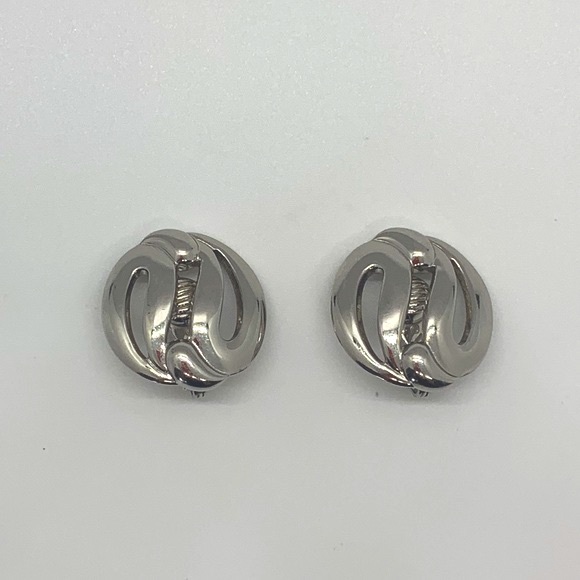 Monet Jewelry - Monet Vintage Clip On Silver Tone Earrings